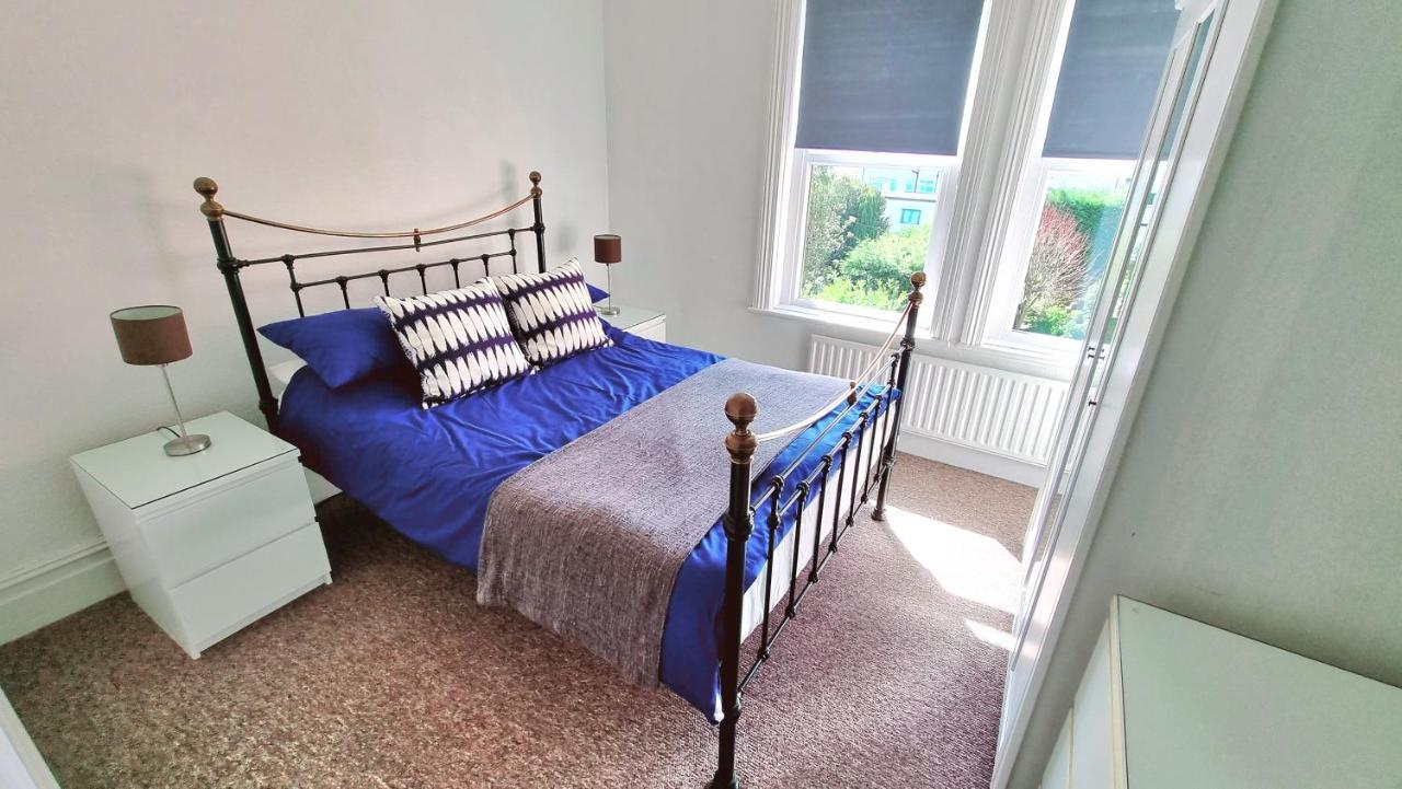 Beachcomber Holiday Apartments スワネージ エクステリア 写真
