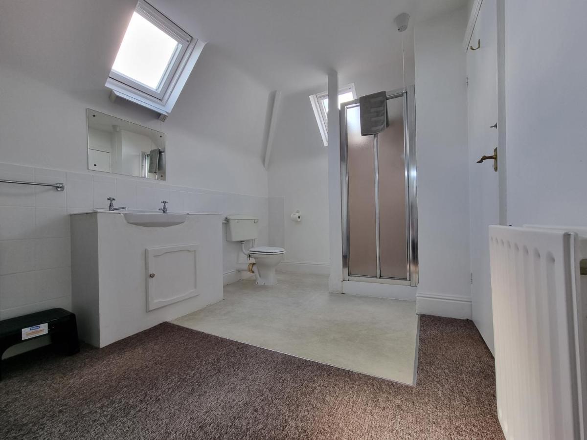 Beachcomber Holiday Apartments スワネージ エクステリア 写真