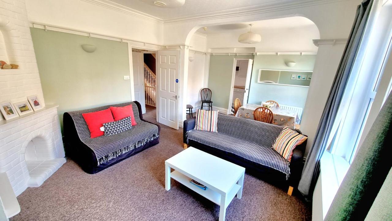 Beachcomber Holiday Apartments スワネージ エクステリア 写真
