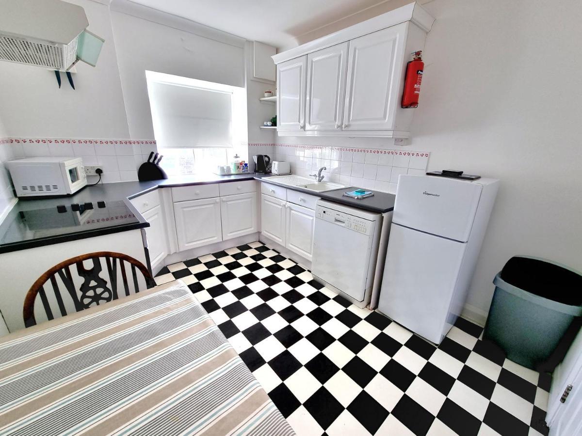Beachcomber Holiday Apartments スワネージ エクステリア 写真