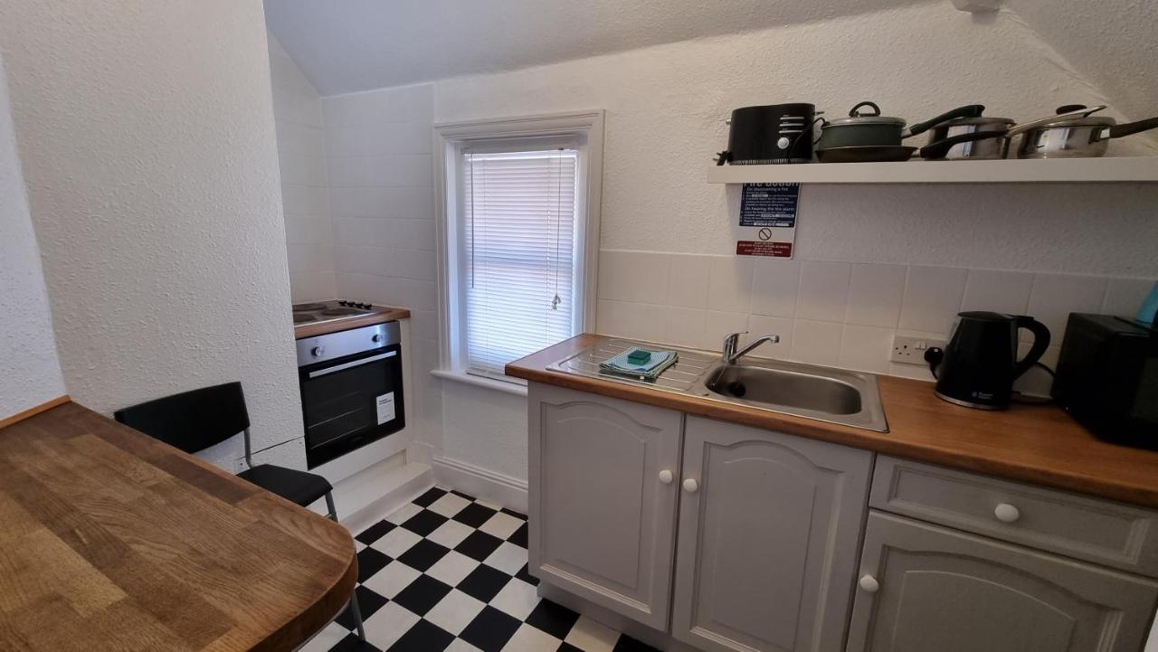 Beachcomber Holiday Apartments スワネージ エクステリア 写真
