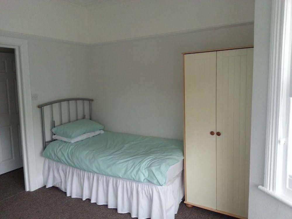 Beachcomber Holiday Apartments スワネージ エクステリア 写真