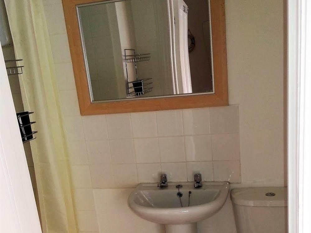 Beachcomber Holiday Apartments スワネージ エクステリア 写真
